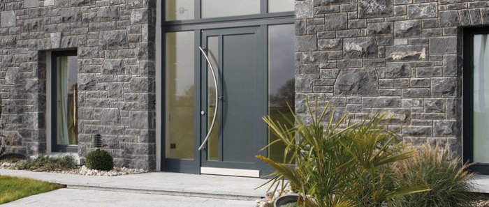 современная входная дверь