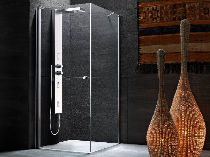 Душевая кабина в интерьере ванной комнаты