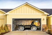 Какой гараж выбрать для загородного дома